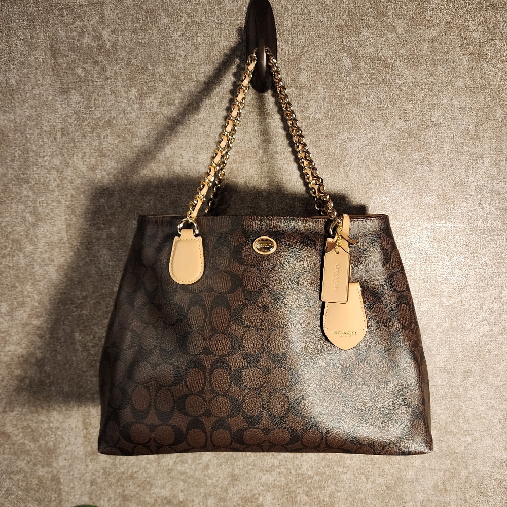 LAST CHANCE Authentic Coach Purse